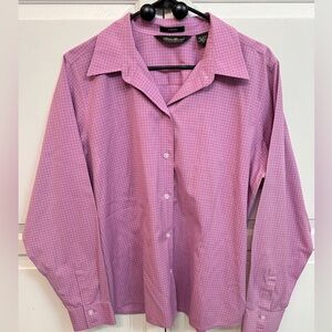 Eddie Bauer Lavender Checkered Button Down Shirt. Size XL